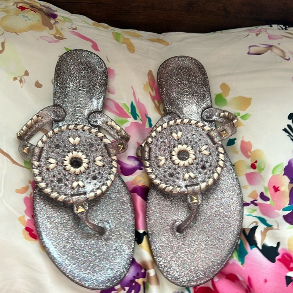 Beautiful sandels